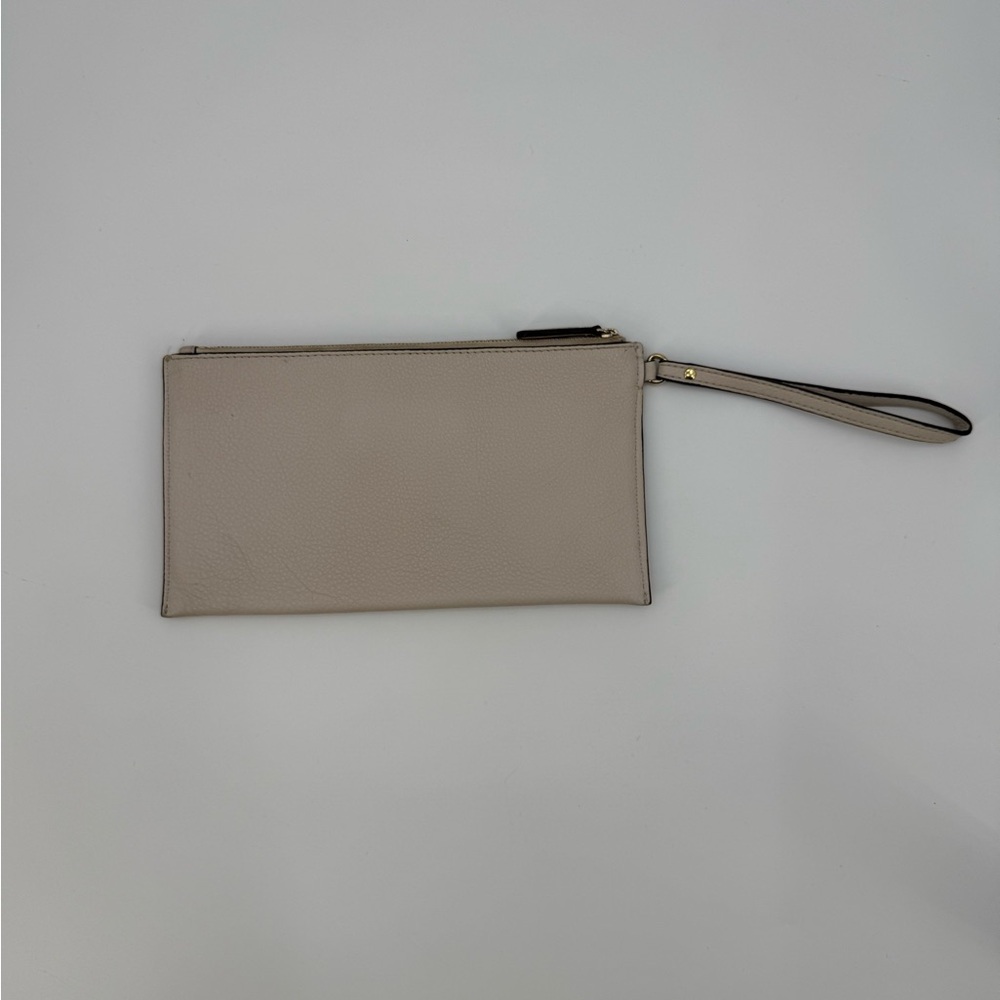 Michael Kors Studded Wristlet Clutch Beige Leather Gold Grommet Zip Pouch Wallet - Picture 3 of 16